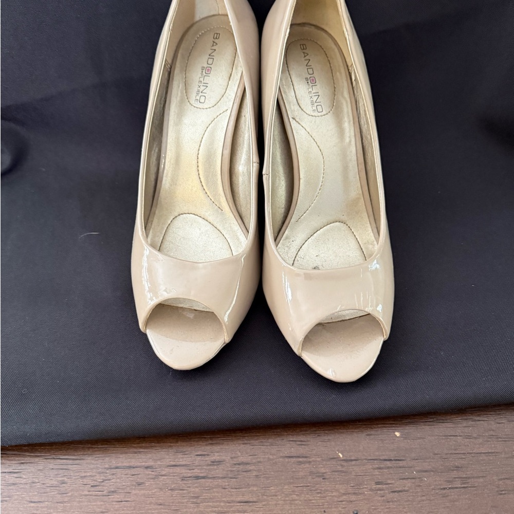 Bandolino Cream Patent Leather Peep-Toe Heels